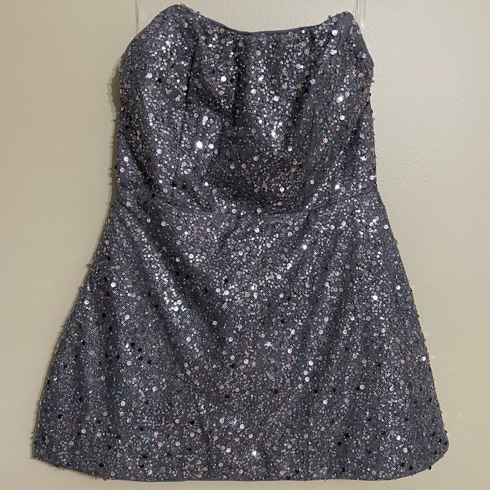 Fashion Nova pearls of wisdom sequin mini dress in grey size large‎